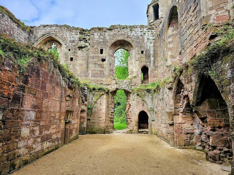 Spofforth Castle - Image 2