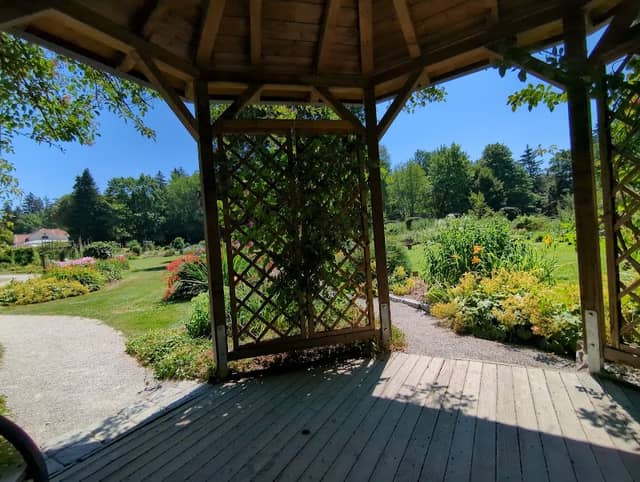 Rosenpavillion - Image 1