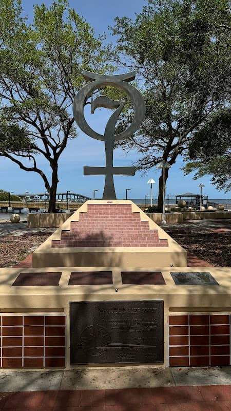 Mercury Monument - Image 1