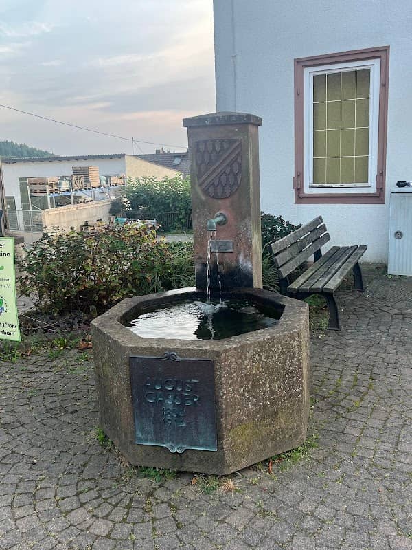 August Gasser Brunnen - Image 1