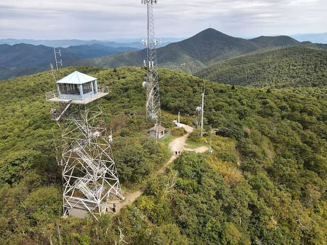 Fryingpan Mountain Lookout Tower - Image 3