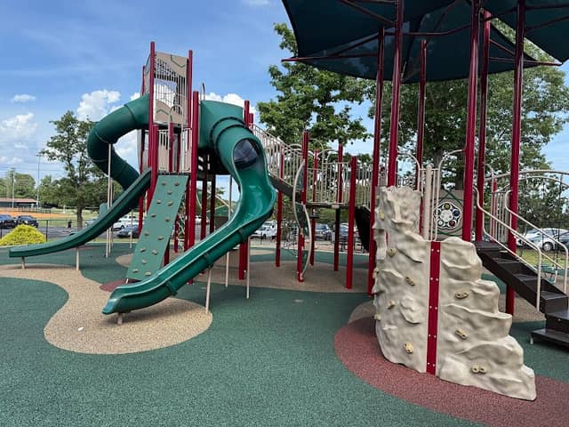 Crowe Park - Image 1