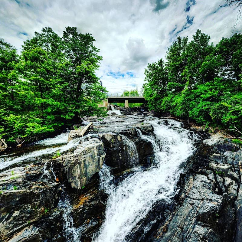 Barnet Falls - Image 1