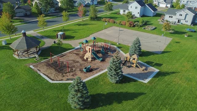 Mallard's Landing Park - Image 1