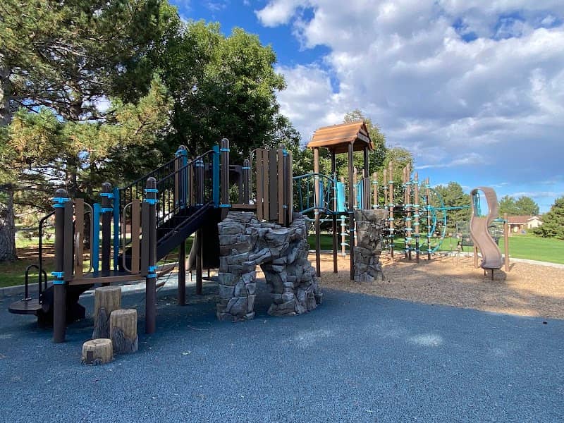 Foxridge Park - Image 1