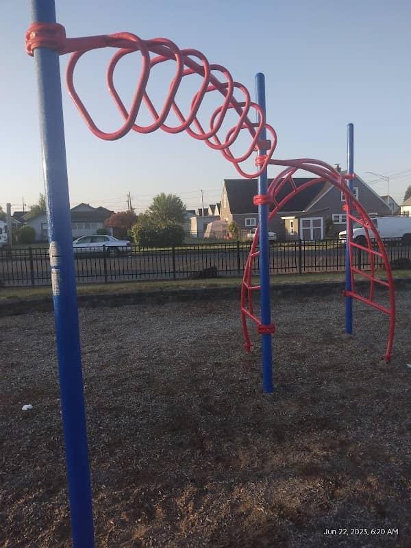 Finch Park - Image 2
