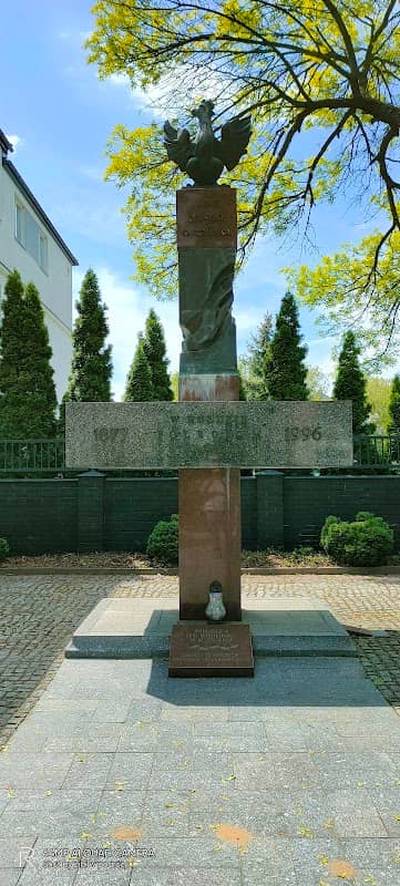 Pomnik ku chwale poległych Strażaków - Image 1