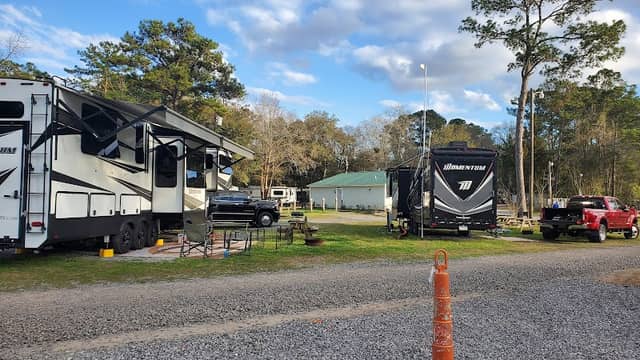 Lake Aire Campground - Image 1