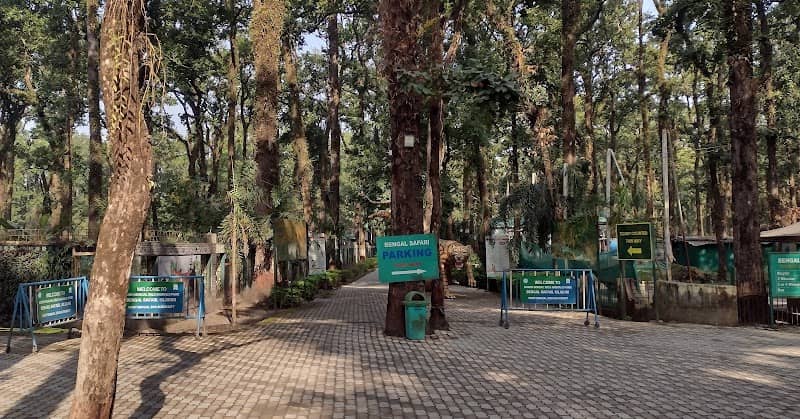 Ticket Counter & Entry Gate - Image 1