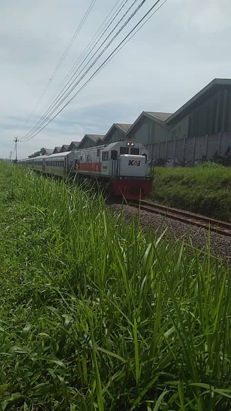 Spot Para Railfans Untuk Hunting - Image 2