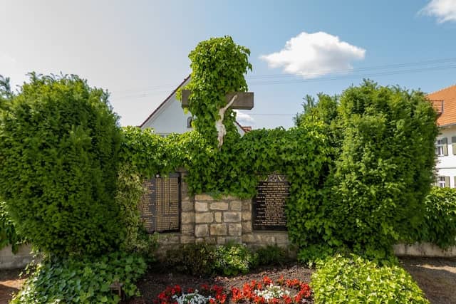 Kriegerdenkmal Baiershofen - Image 1