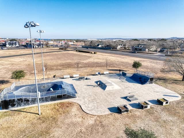Longbranch Community Skate Park - Image 3