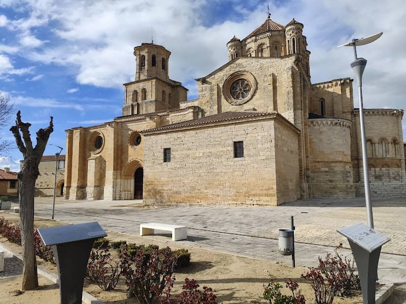 Colegiata de Santa María la Mayor - Image 1
