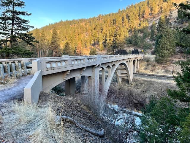 Upper Perry Arch Bridge - Image 1