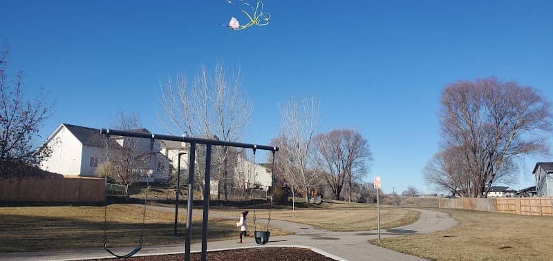 Crestview Park - Image 2