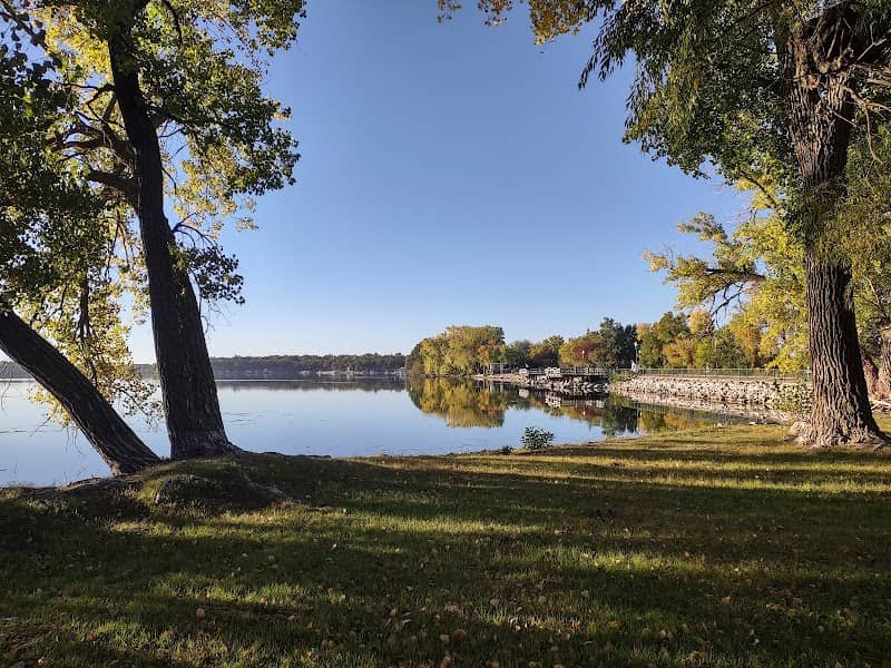 Isthmus Park - Image 1