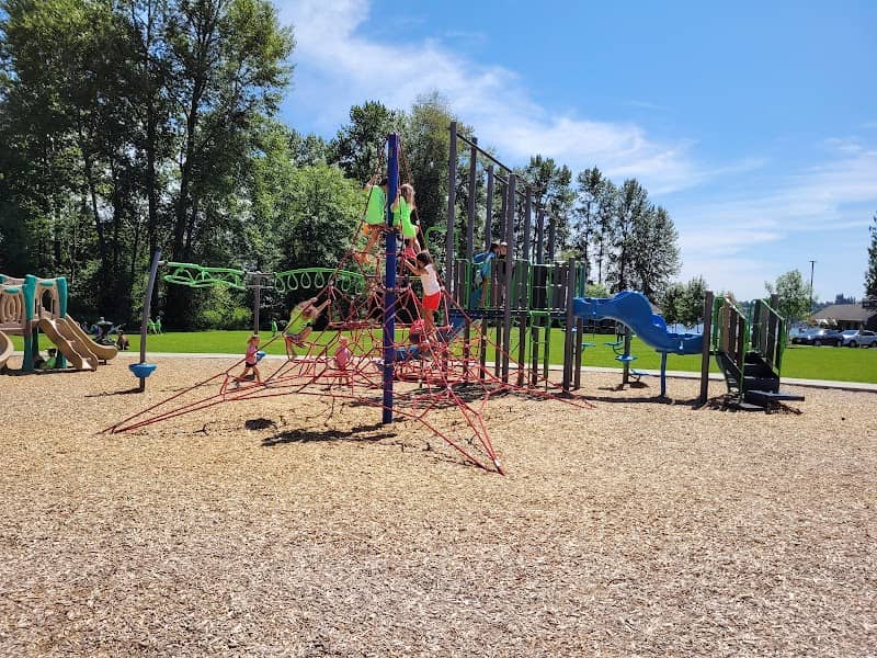 Lundeen Park - Image 1