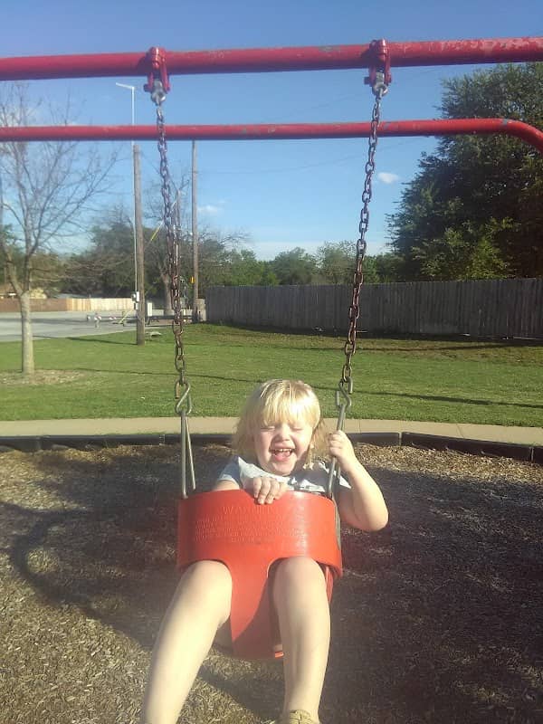 Sandy Oaks Park - Image 3
