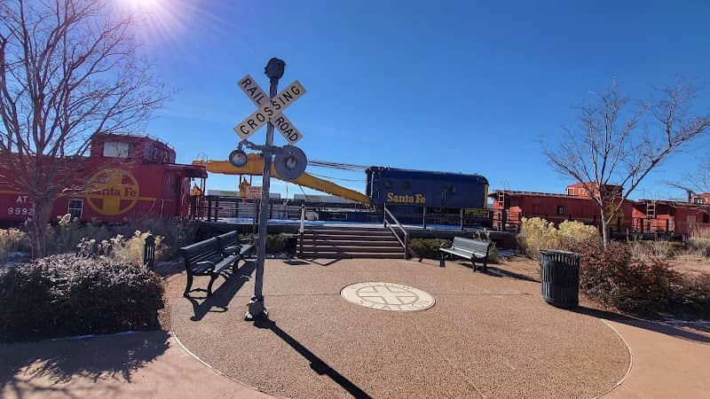 BNSF Trains - Image 2