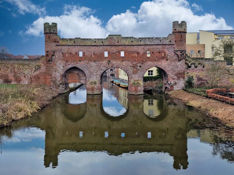 Berkel Gate - Image 1