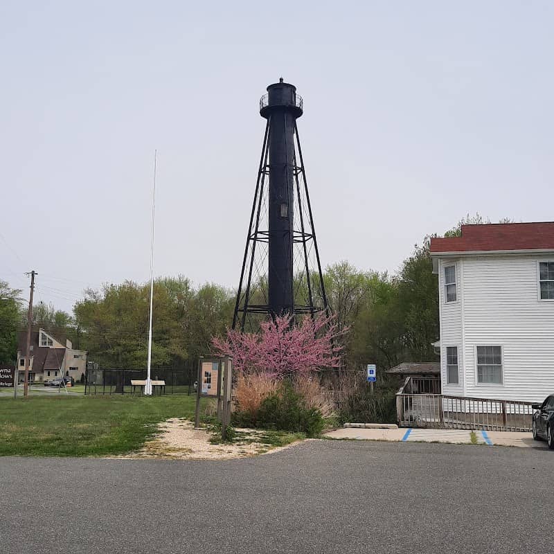 Finns Point Rear Range Lighthouse - Image 1