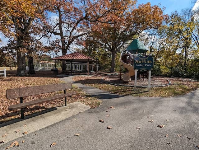 Boston Park - Image 1