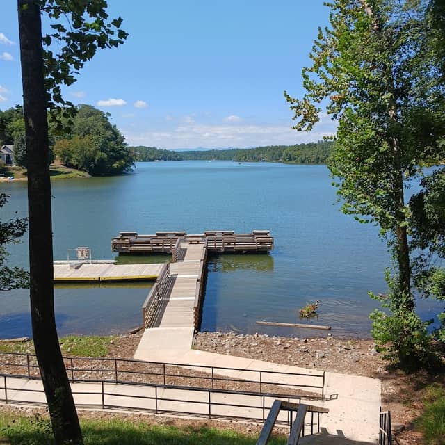 Valdese Lakeside Park - Image 2
