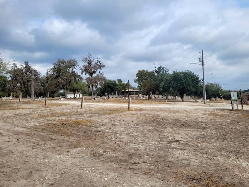 Tips Park - Image 1