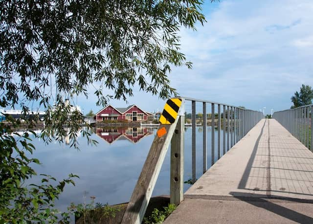 Lake Superior Estuarium - Image 1