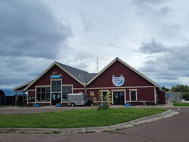 Lake Superior Estuarium - Image 2