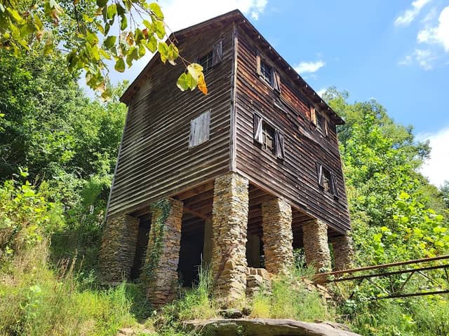 Meytre Grist Mill - Image 1