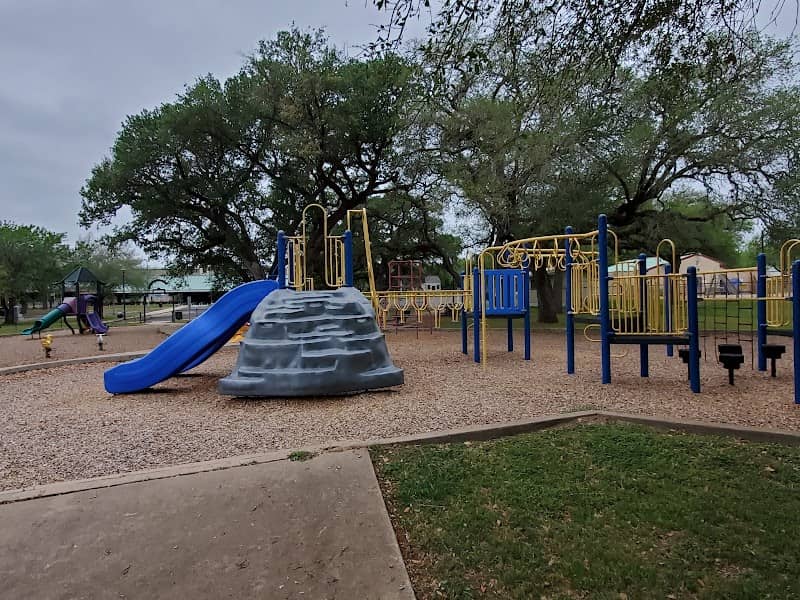Wolters Park - Image 1