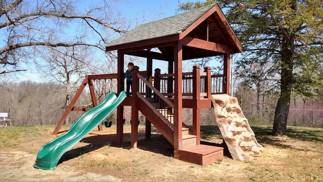 Leavenworth Roadside Park - Image 1