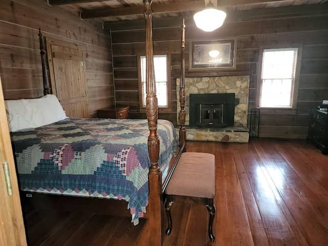 Burnham Cottage - Image 2