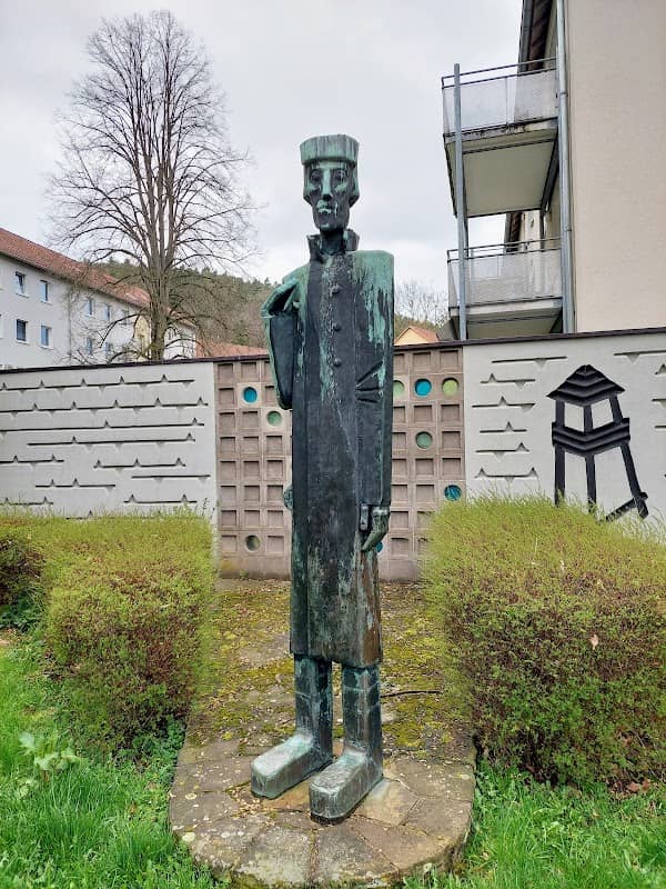 Heimkehrer Denkmal - Image 1