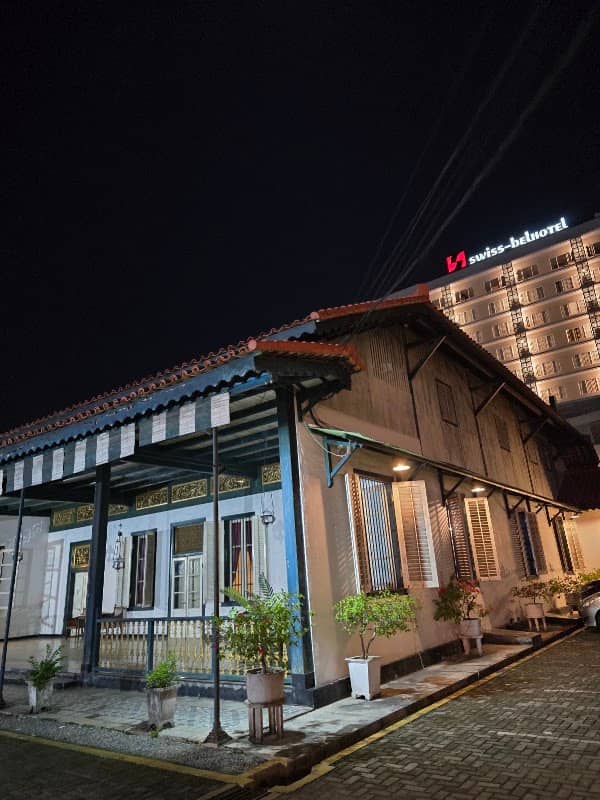 Eks Roemah Kapitein Tjina Lay Nam Seng - Image 1
