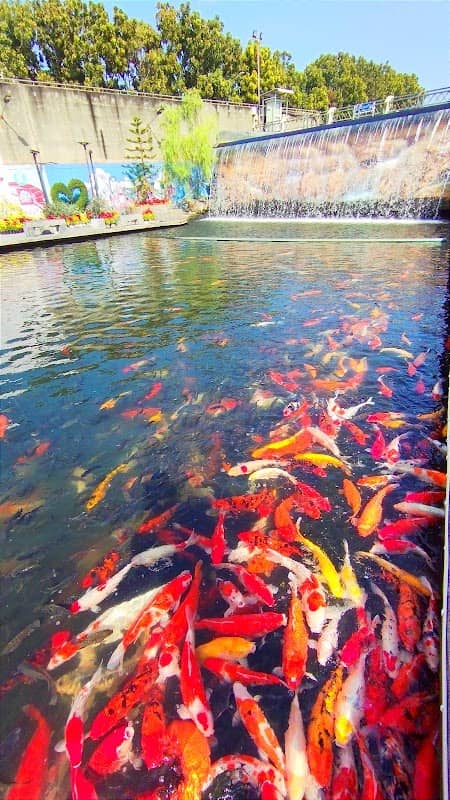 Klong Yuan Chuanrak, Nakhon Sawan - Image 1