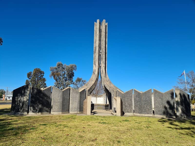 Bicentennial Memorial - Image 1