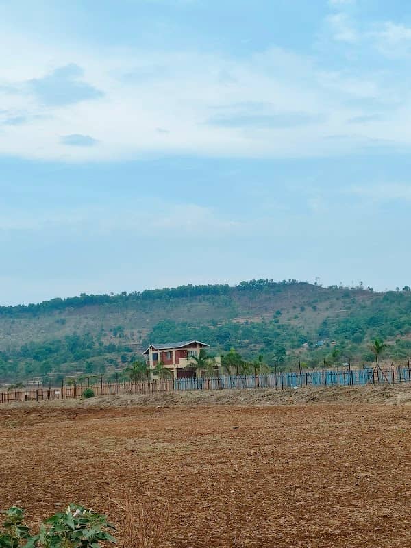 LANDMARK VALLEYSIDE - Image 1