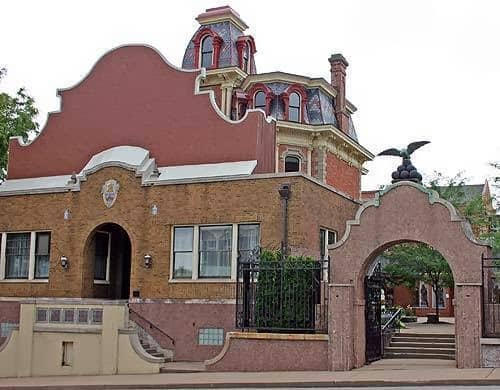The Palmer Family Residence - Image 1