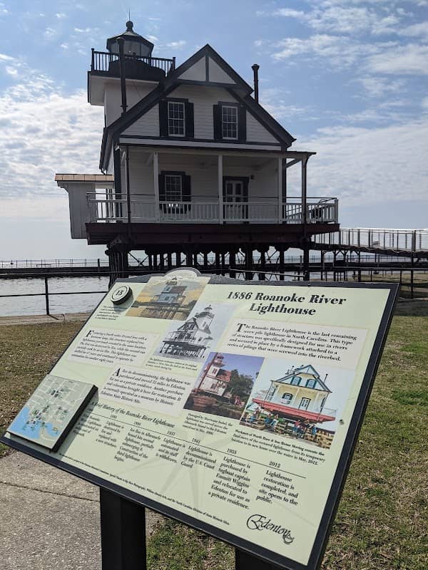 Colonial Waterfront Park - Image 1