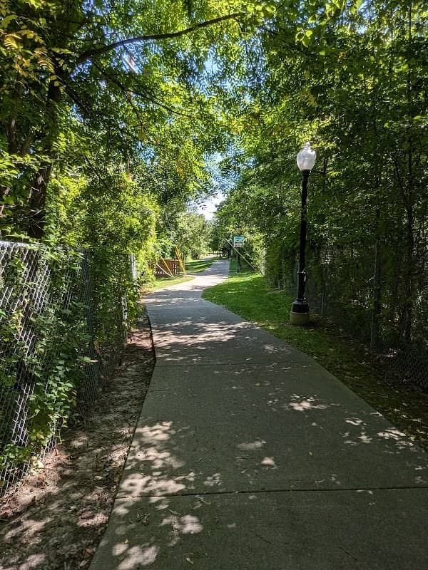 Meek's Park - Image 1