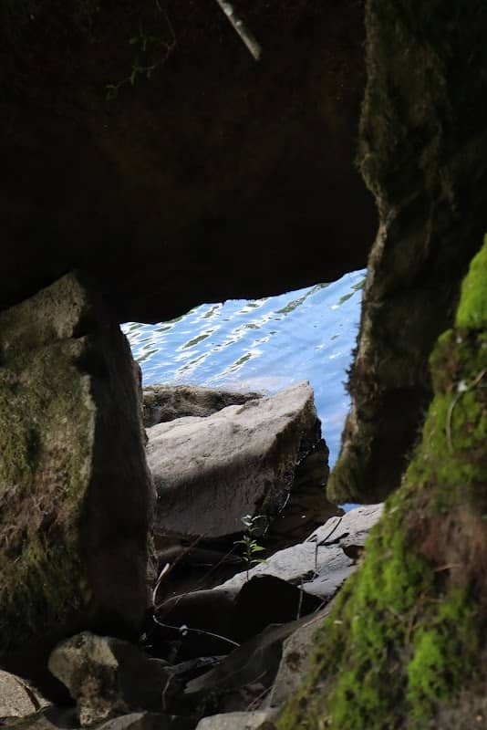 Natural Window to Peace - Image 1