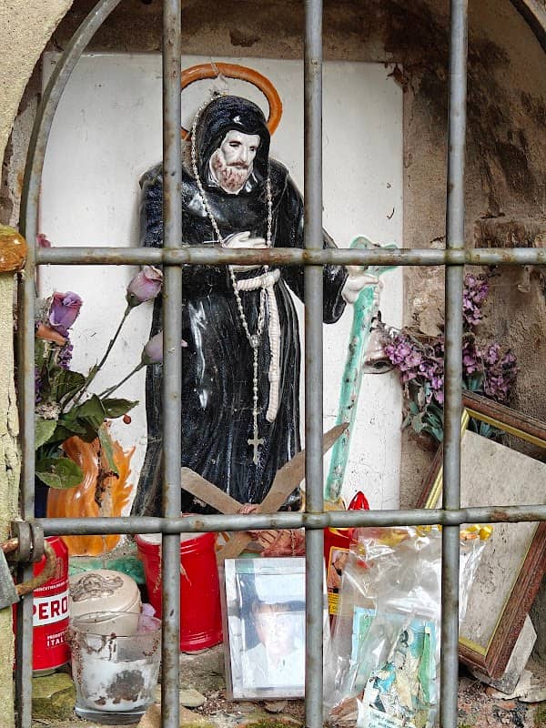Statua della Madonnina dì Populonia - Image 1