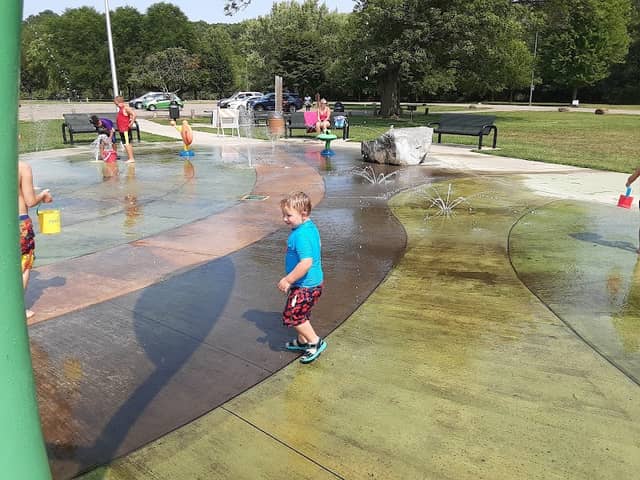 Riverside Park - Image 1