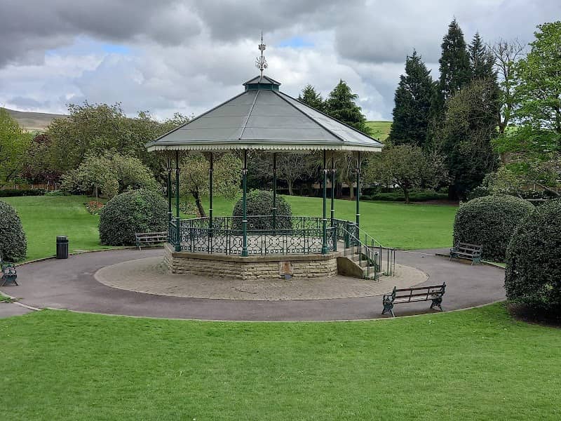 Hare Hill Park - Image 1