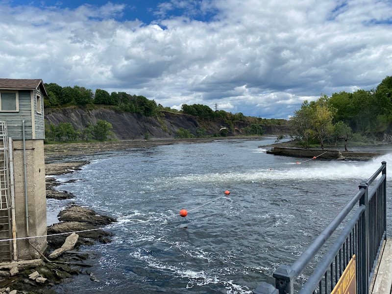Cohoes Falls overlook park - Image 1