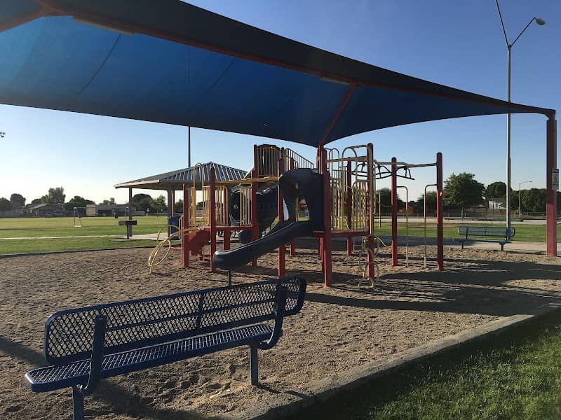 Council Avenue Park - Image 1