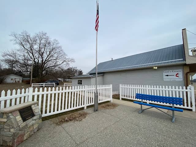 McArthur Plaza - Image 1