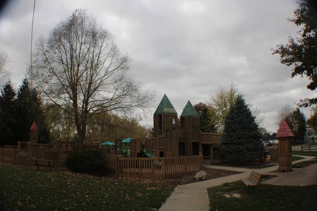 River Walkway Park - Image 2